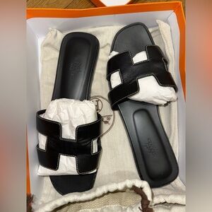 Hermes Oran Sandals